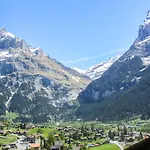 Apartment Chalet Mittelhorn-1