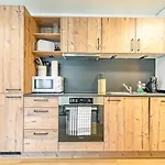 Lauberhorn Apartment - Aare Jungfrau Ag