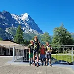 Chalet Engi Apt 2 For Up To 6 People