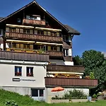 Ferienwohnung Alpengluehen