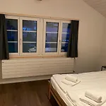 Comfortable Chalet Close To Ski Slopes