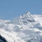 The Terrace Apartment - Grindelhomes