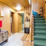 Apartment Chalet Colette-2 By Interhome