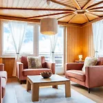 The Eiger Express Apartment - Grindelhomes