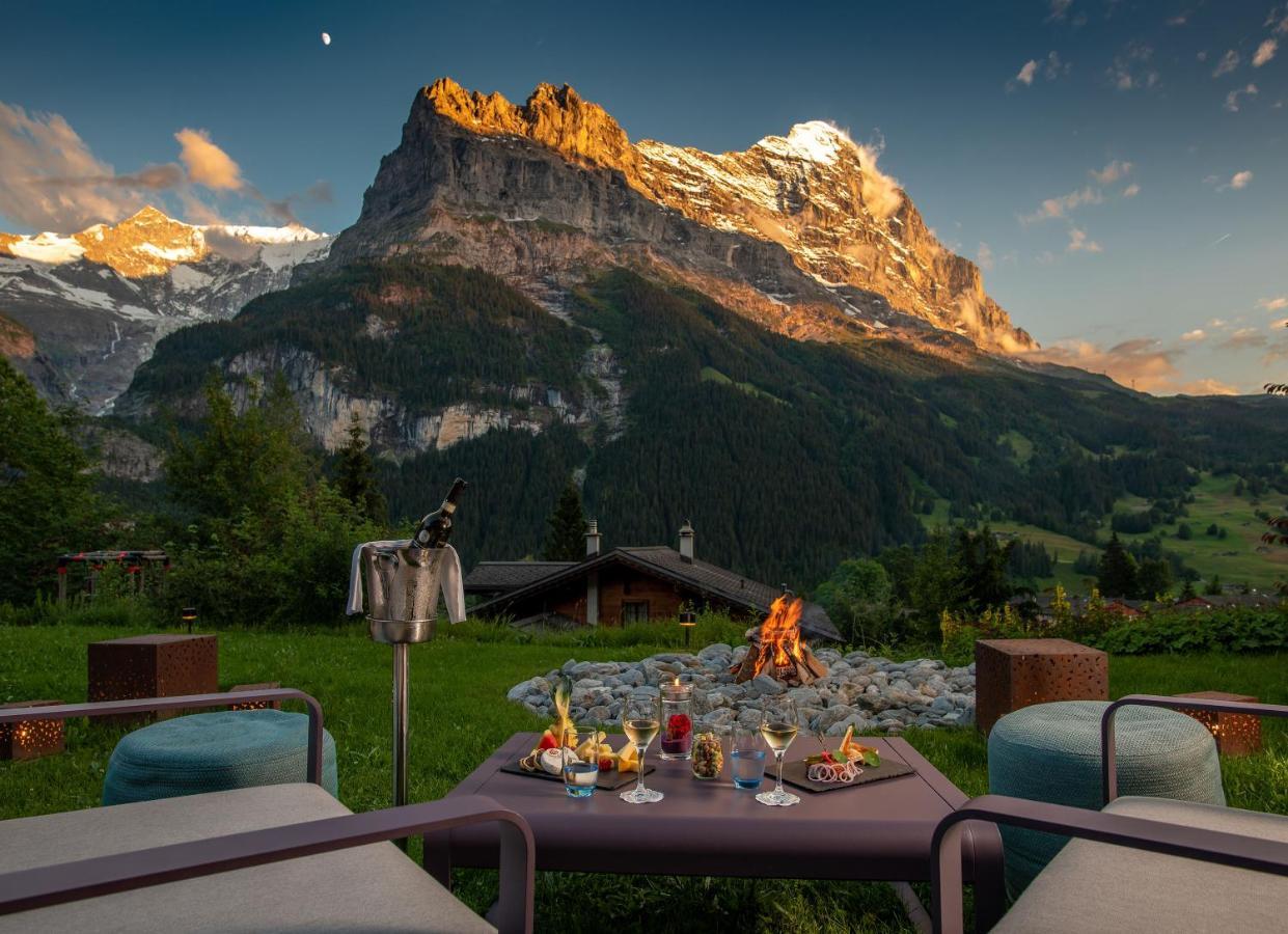 Sunstar & Grindelwald