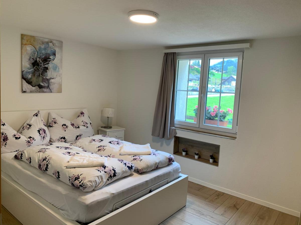 Eiger, Jungfrau, Luxury Garden Apartment Grindelwald