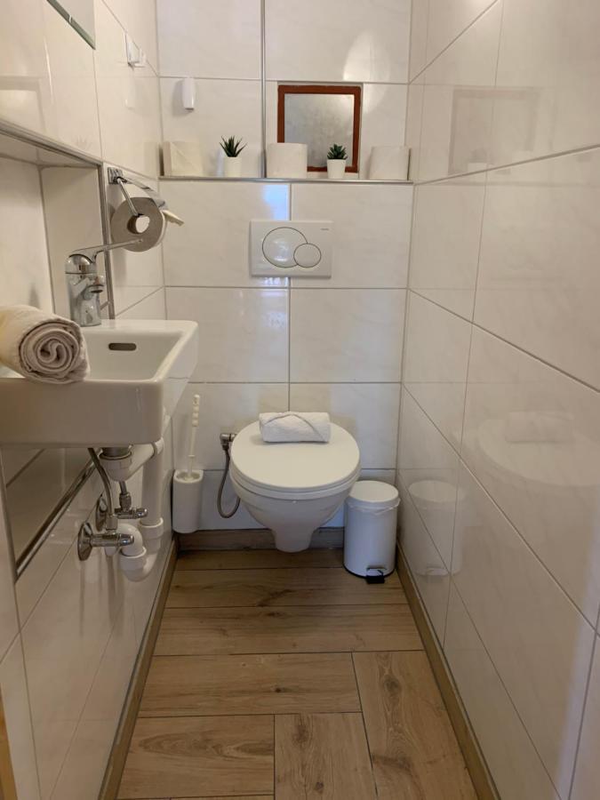 Eiger, Jungfrau, Luxury Garden Apartment Grindelwald