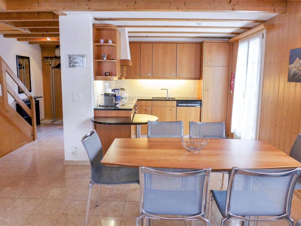 Apartment Chalet Mittelhorn-1 *