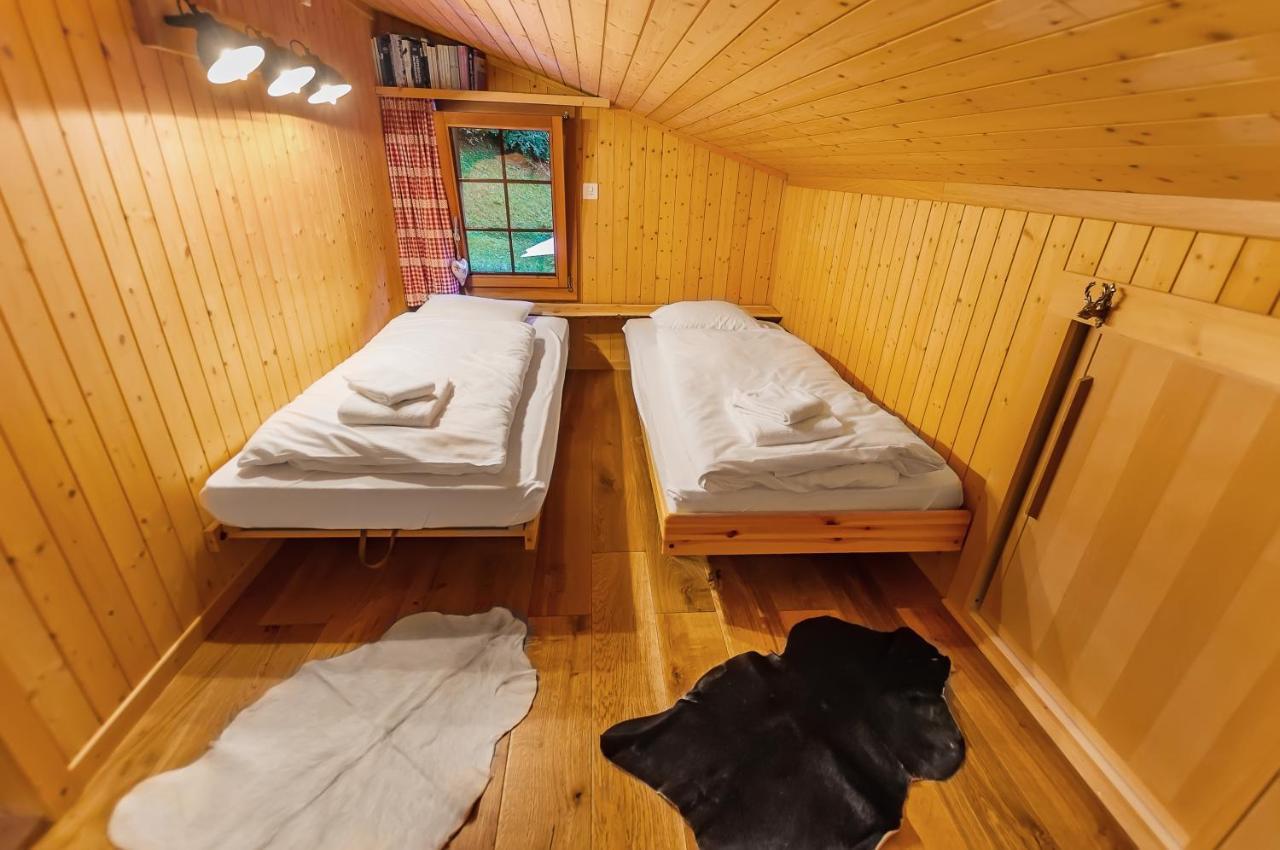 Chalet Charming Little For 6 People & Free Lockers *