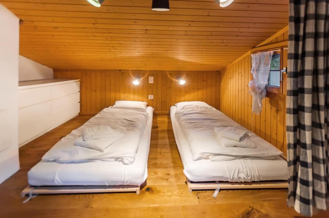 Charming Little For 6 People & Free Lockers Chalet *