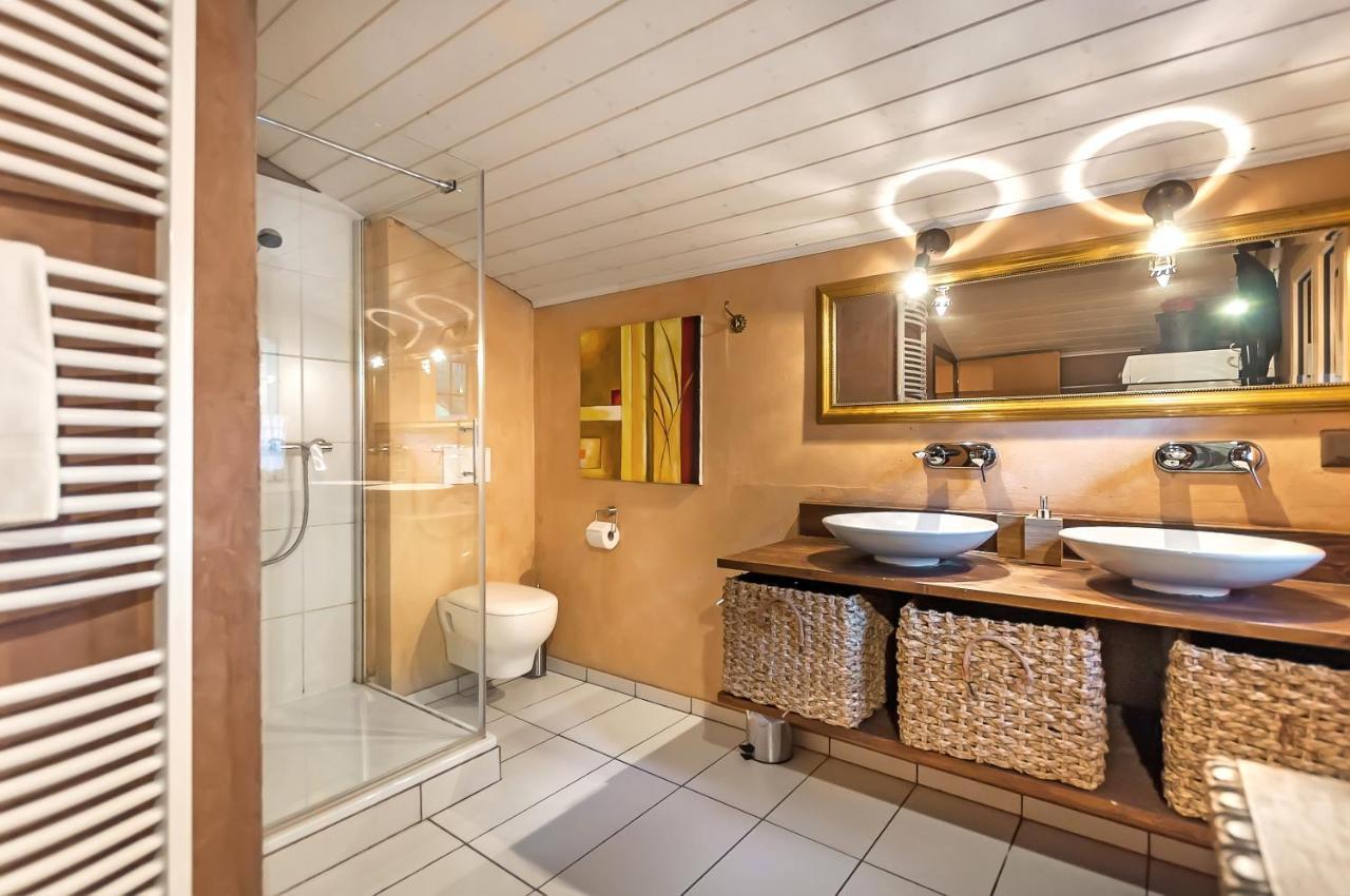 Chalet Charming Little For 6 People & Free Lockers