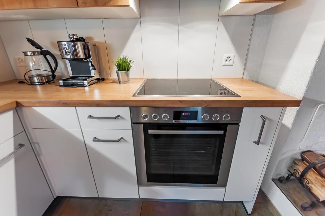 Charming Little For 6 People & Free Lockers *