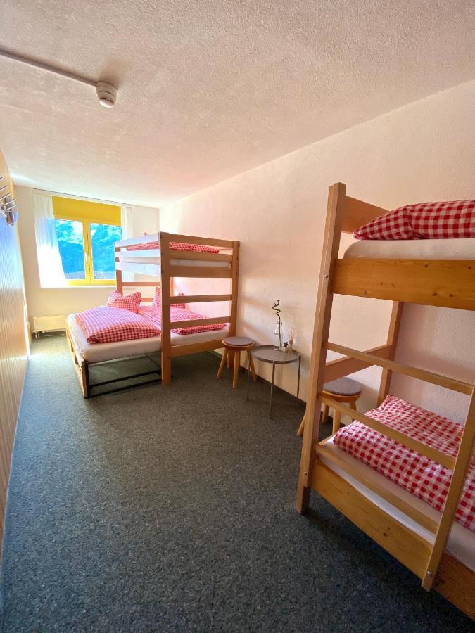 Hostel Berggasthaus First *