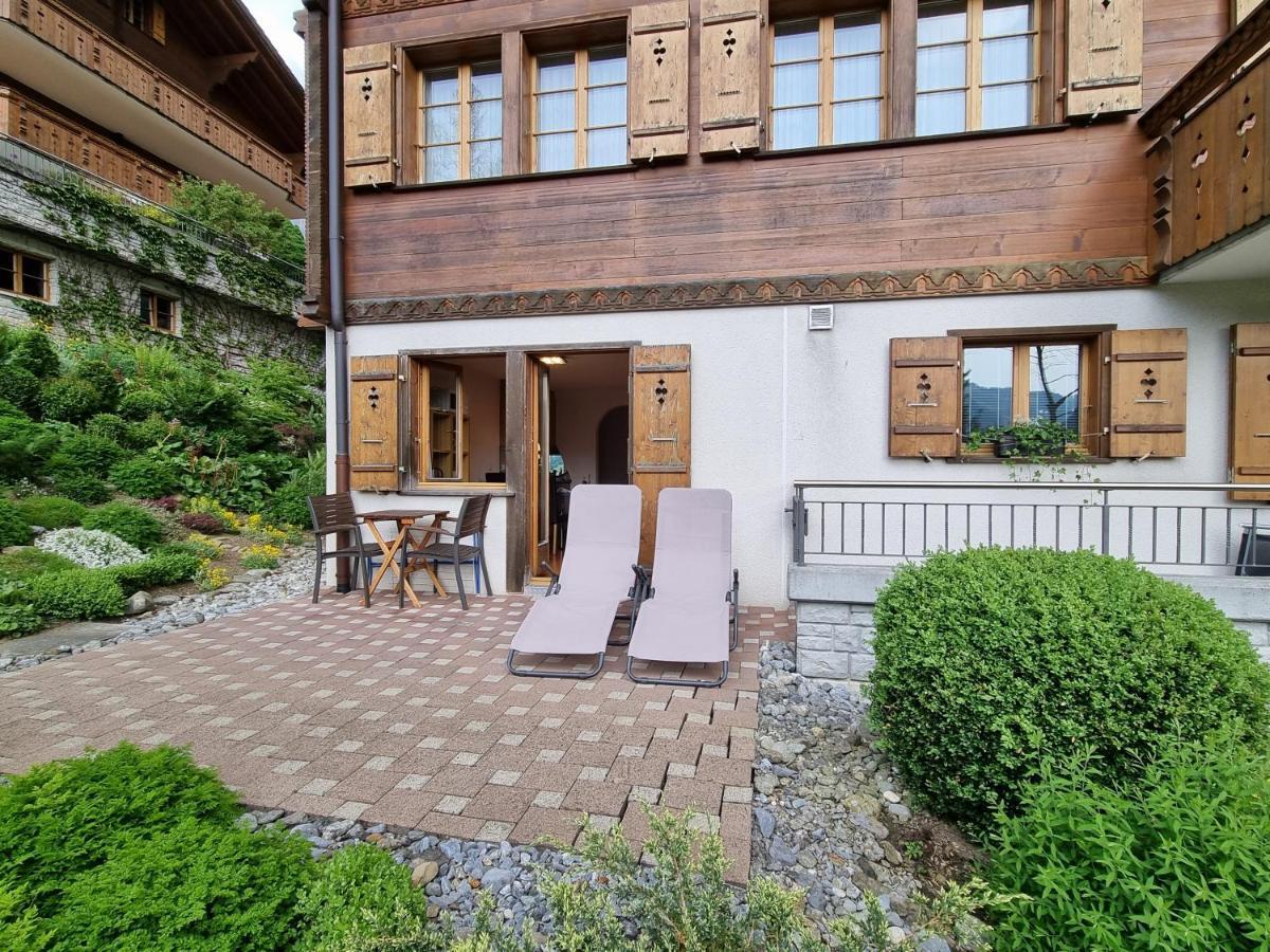 Apartment Mom - Alpine Boutique Apartments, Chalet Fagus, Terrace Studio