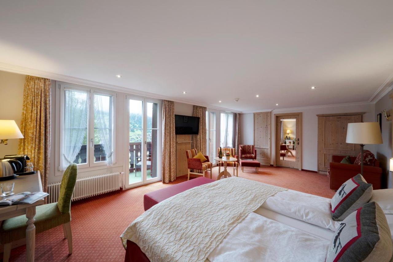 Romantik Schweizerhof Hotel 5*