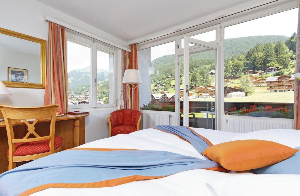 Derby Swiss Quality Grindelwald