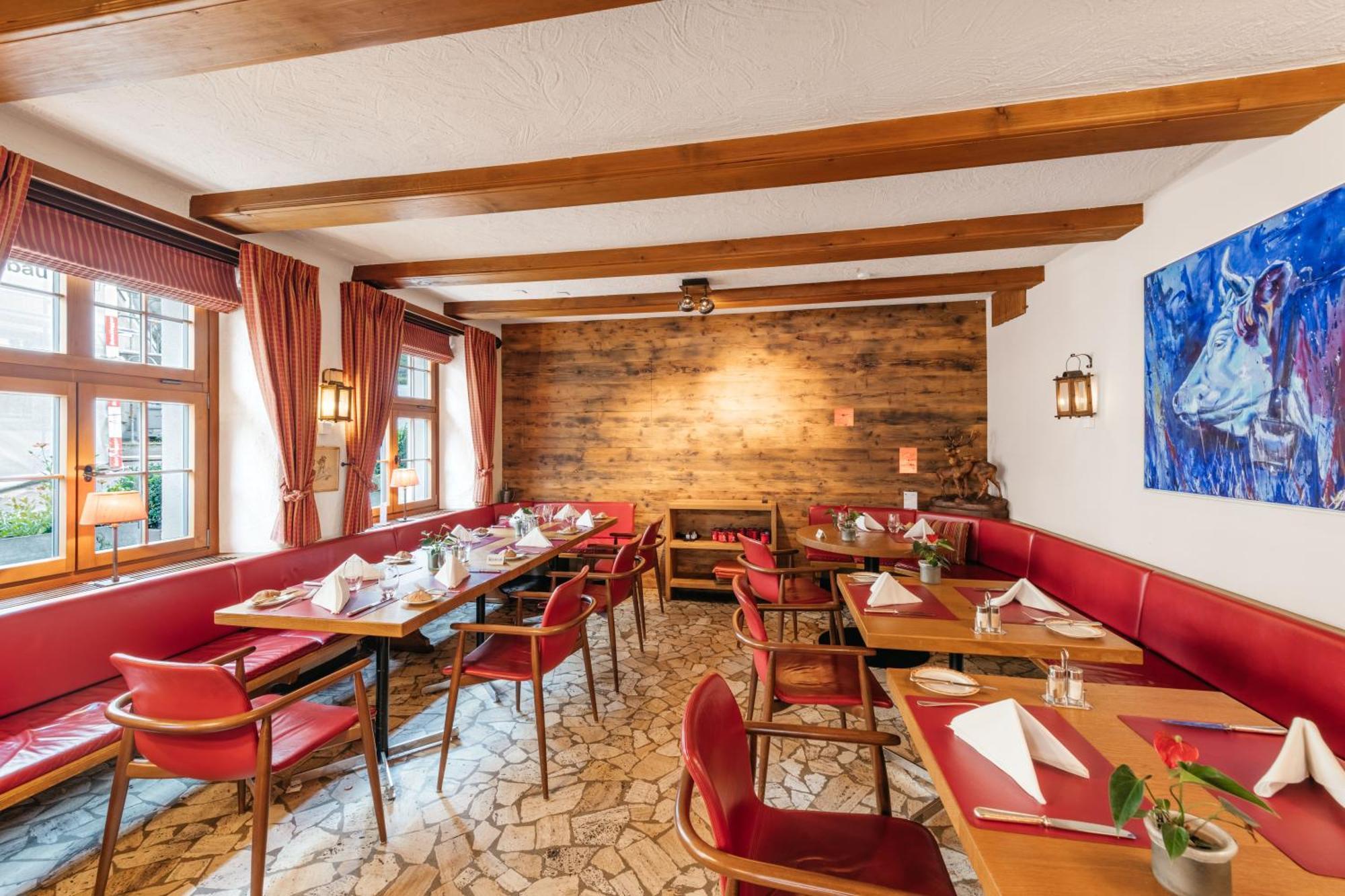 Hotel Kreuz&post**** 4*