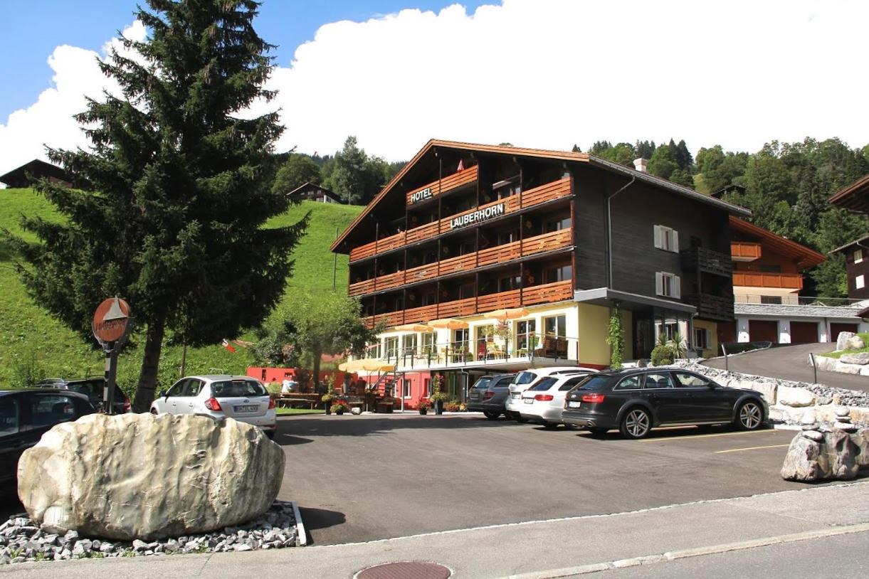 Lauberhorn Hotel 2*