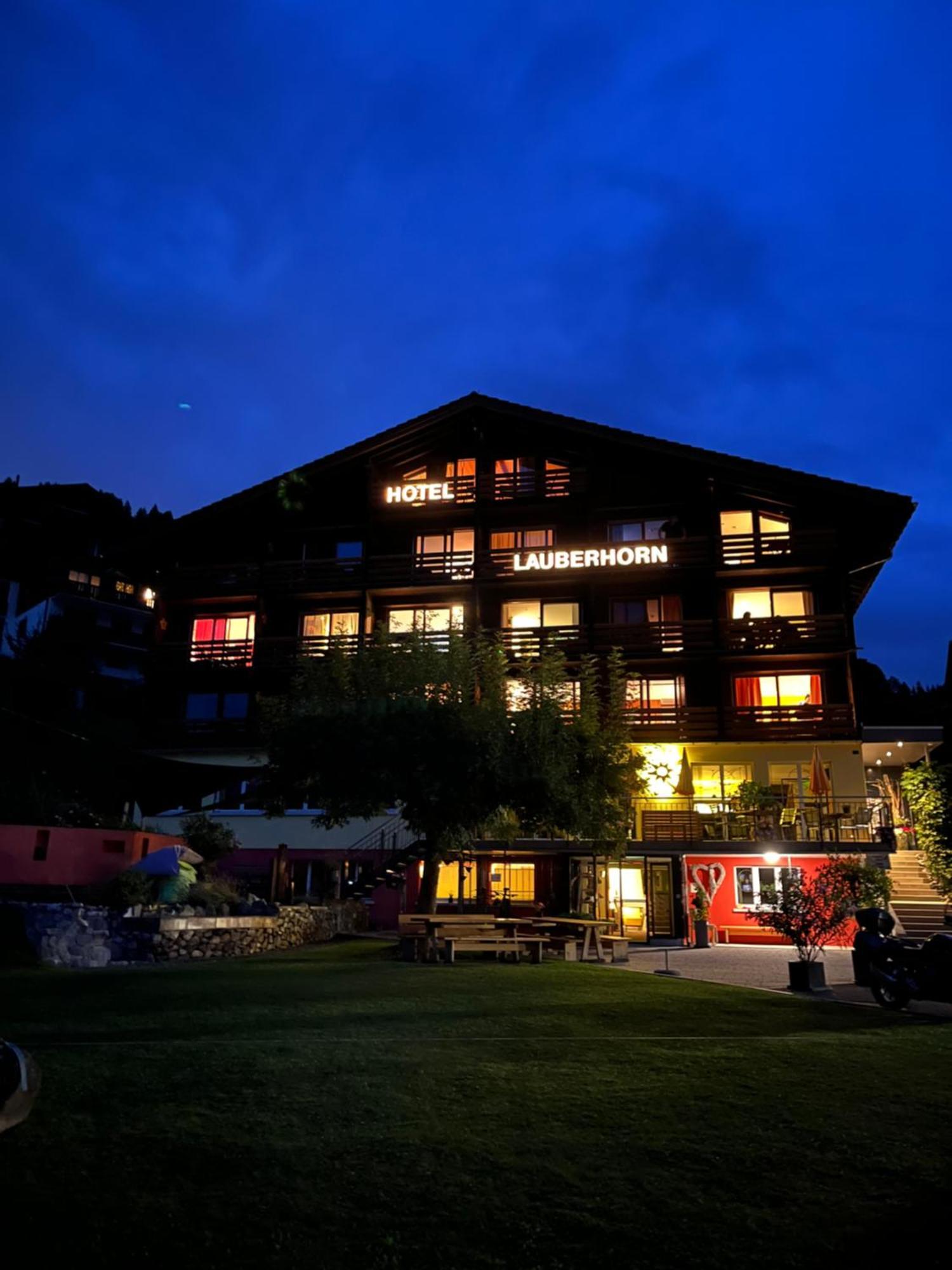 Hotel Lauberhorn 2*