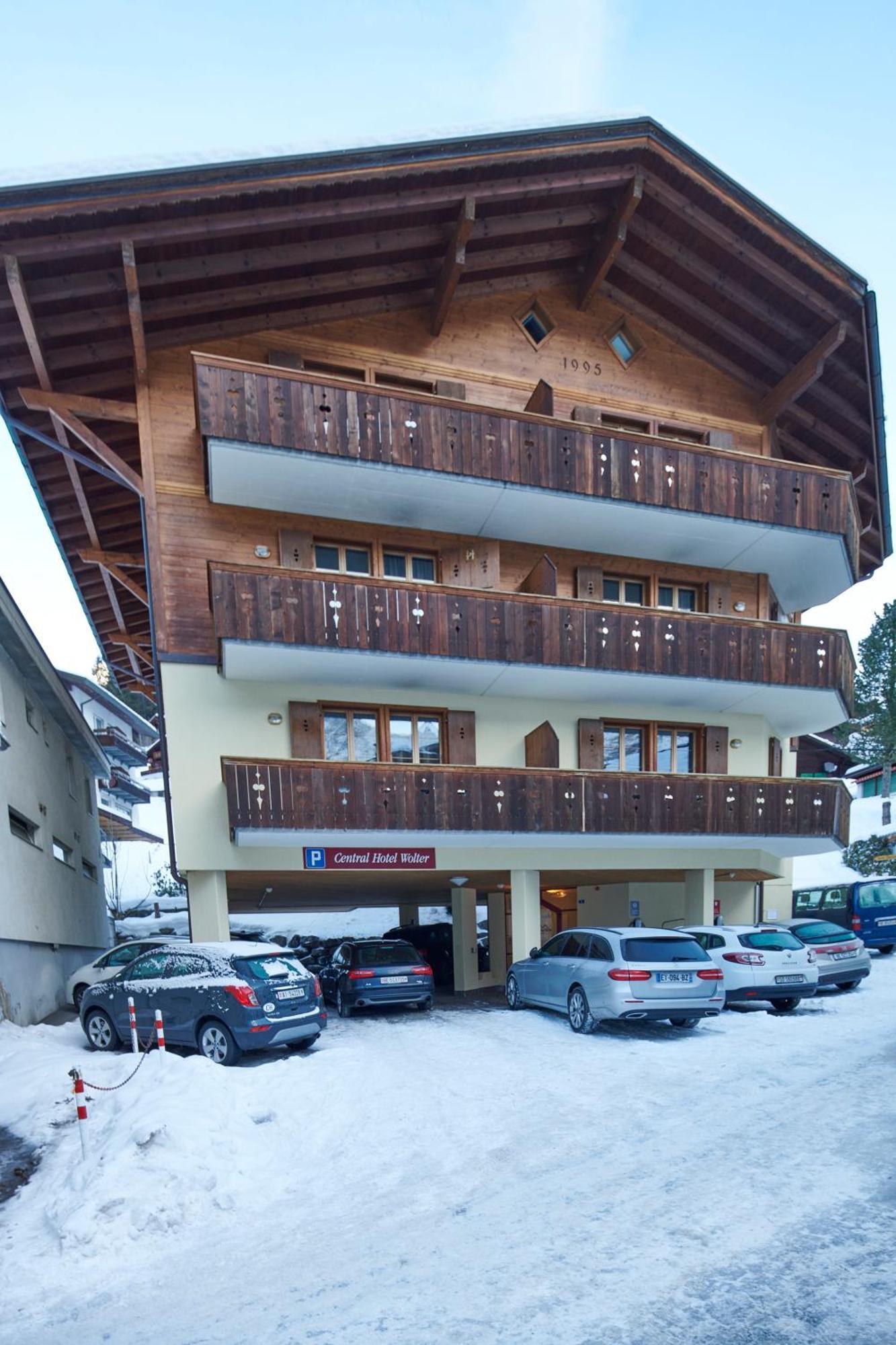 Wolter - 3*