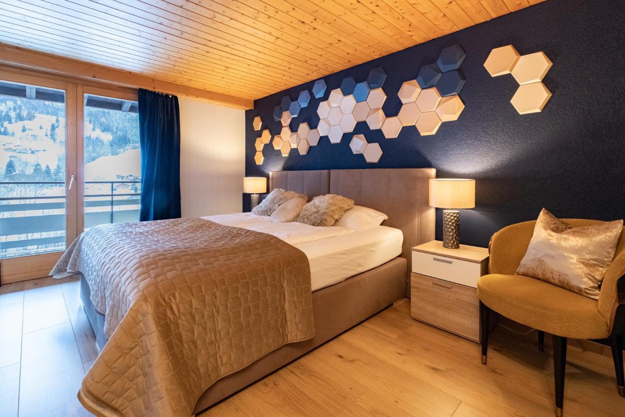 The Glacier Express - Grindelhomes