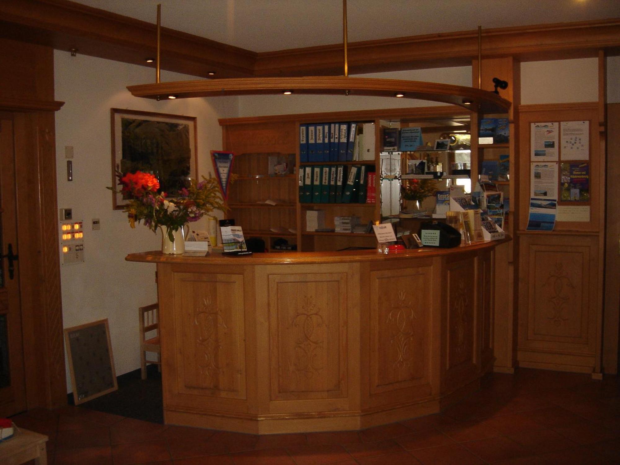 Hotel Alpenhof 3*