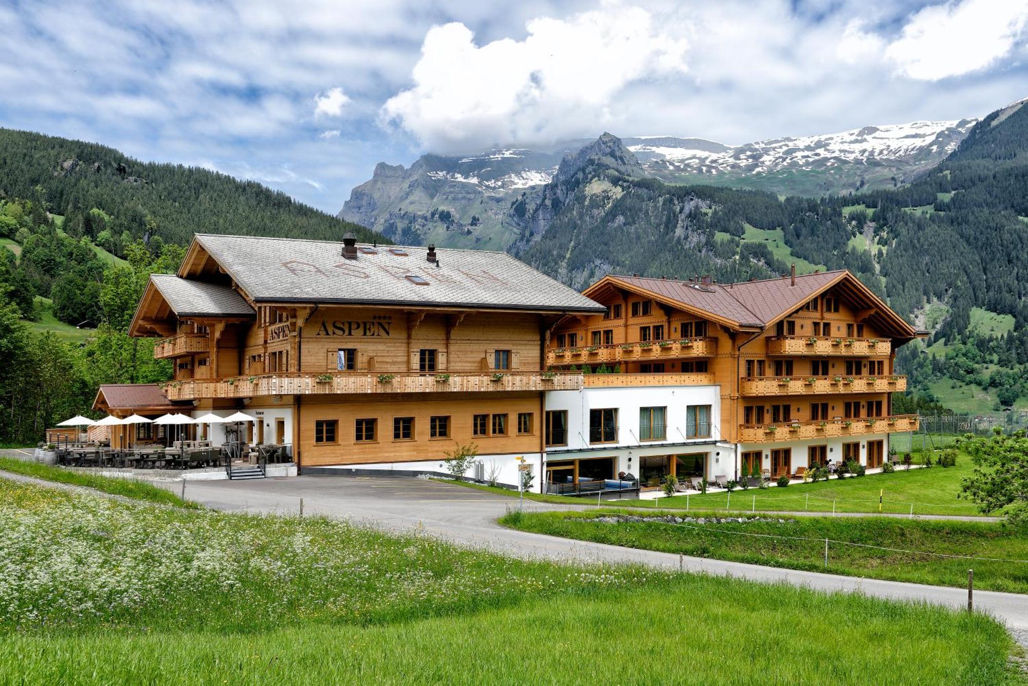 Hotel Aspen Alpine Lifestyle 4*