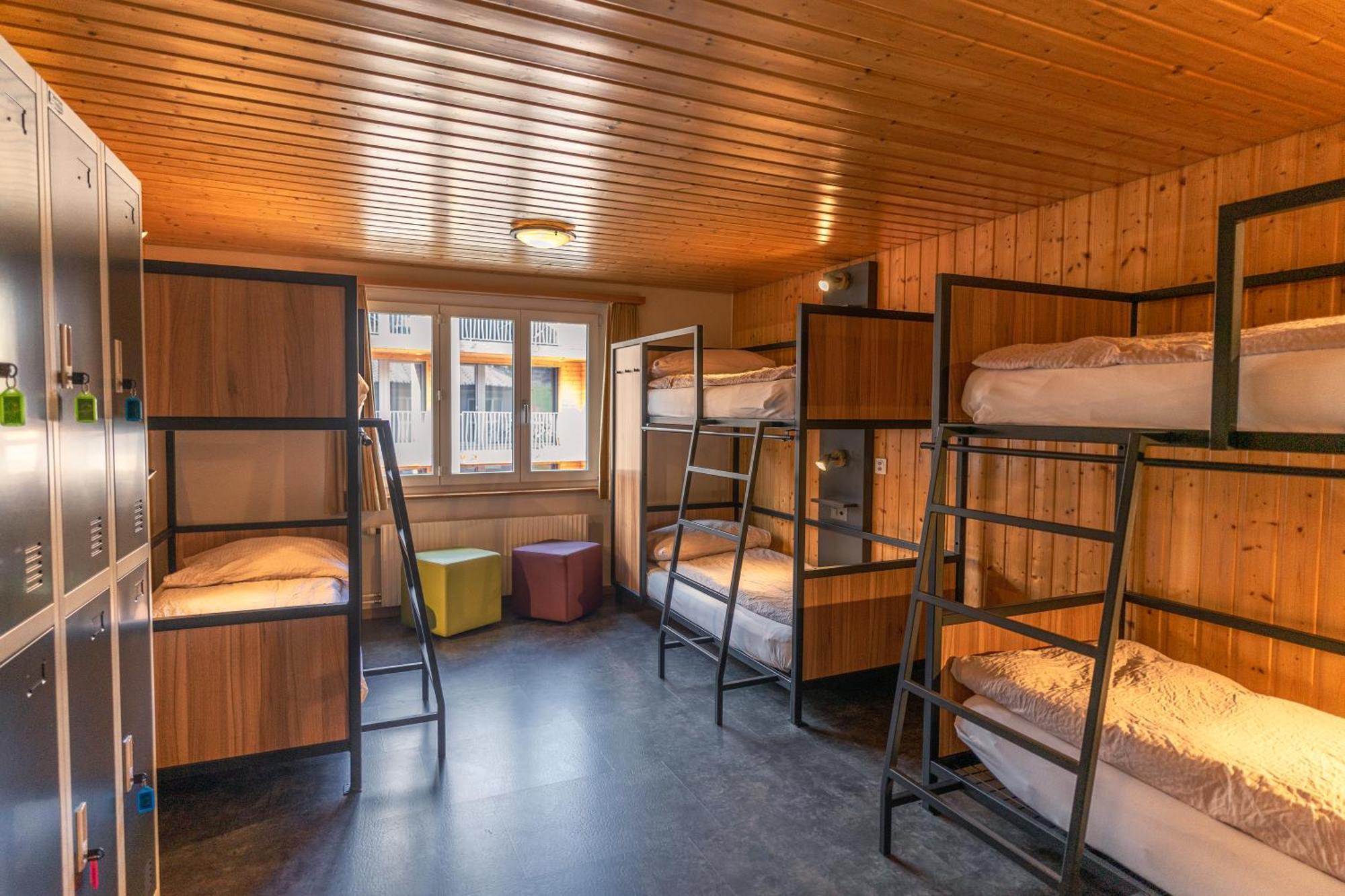 Hostel Eiger Easy *