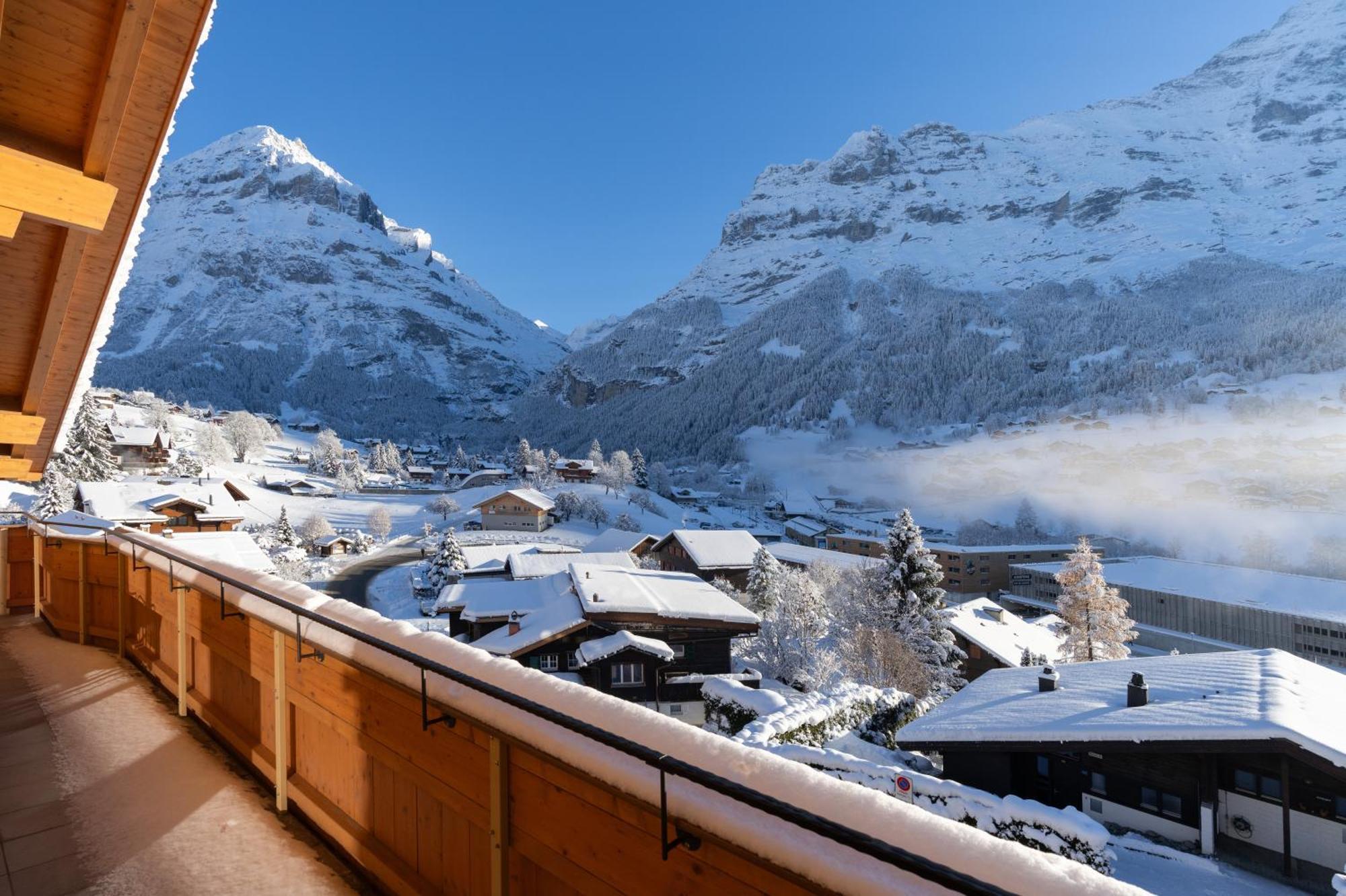 Chalet Alia And Apartments-grindelwald By Swiss *