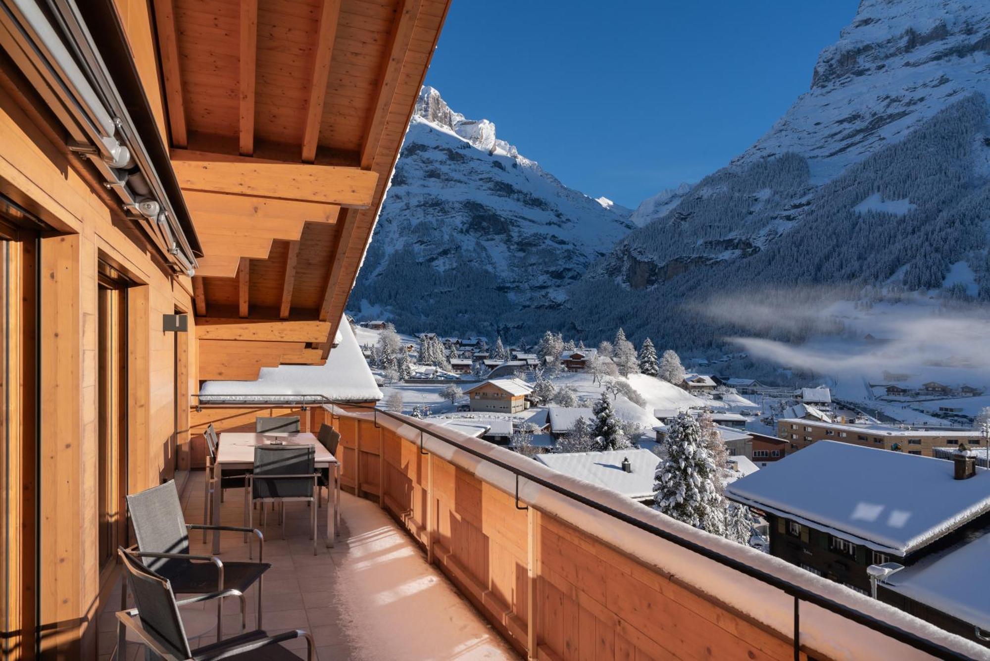 Chalet Alia And Apartments-grindelwald By Swiss *