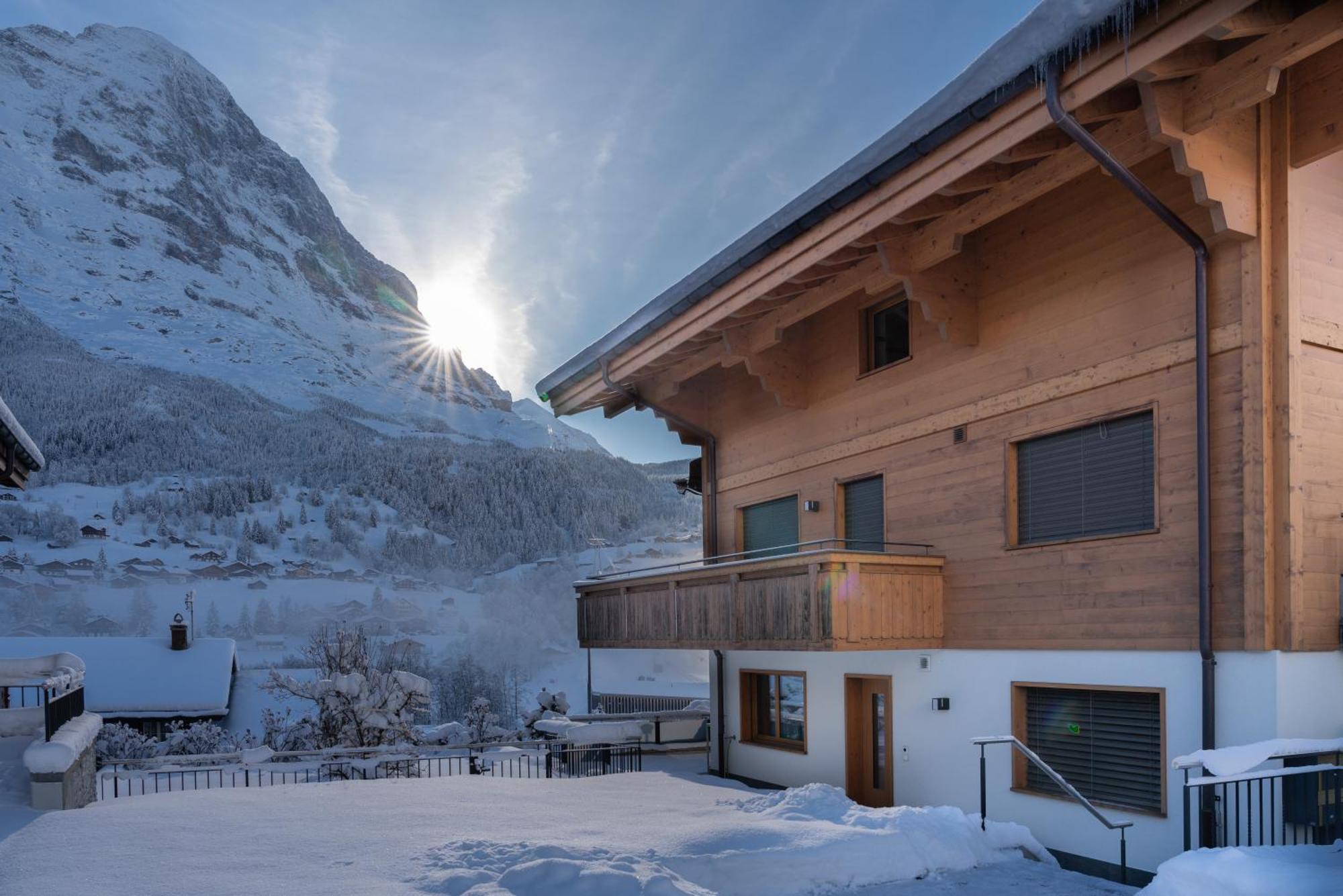 Chalé Chalet Alia And Apartments-grindelwald By Swiss