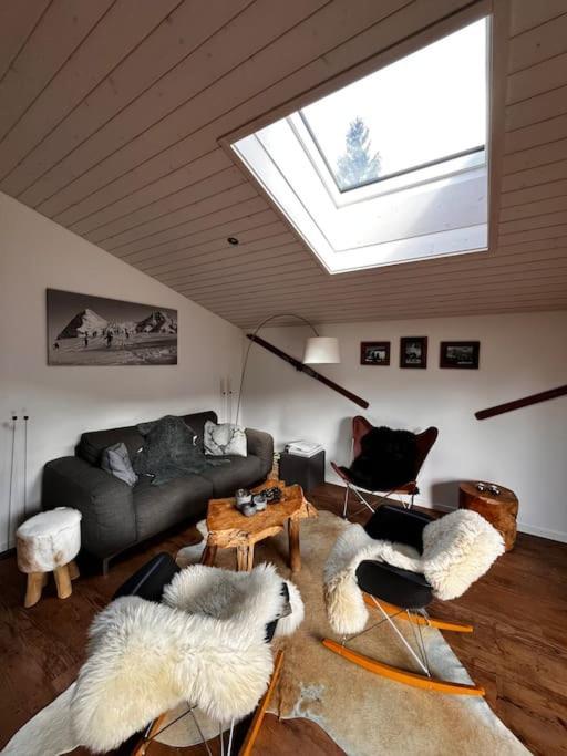 Eiger Nest