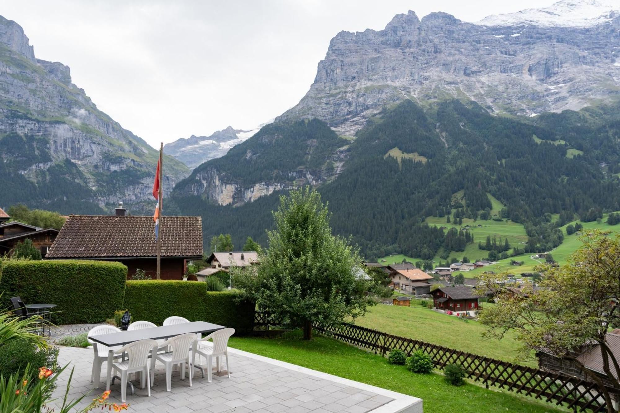 Cosy Swiss Apartment