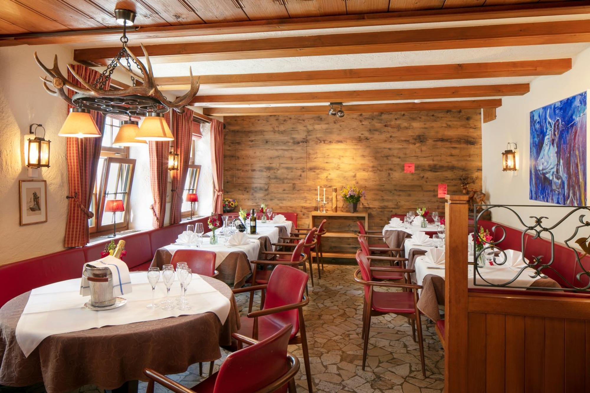 Hotel Kreuz&post**** 4*