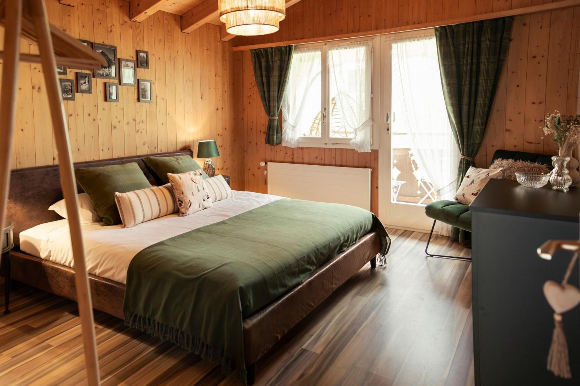 The Glen - Grindelhomes * Grindelwald