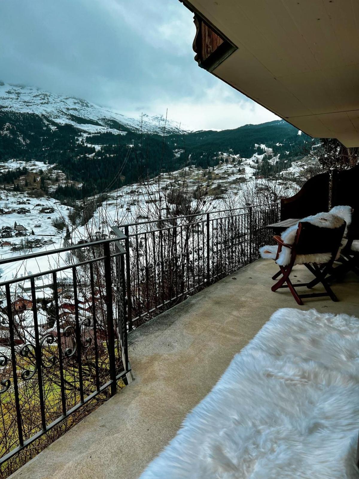 Aphrodite Ost With Magnificent Eiger View Apartment