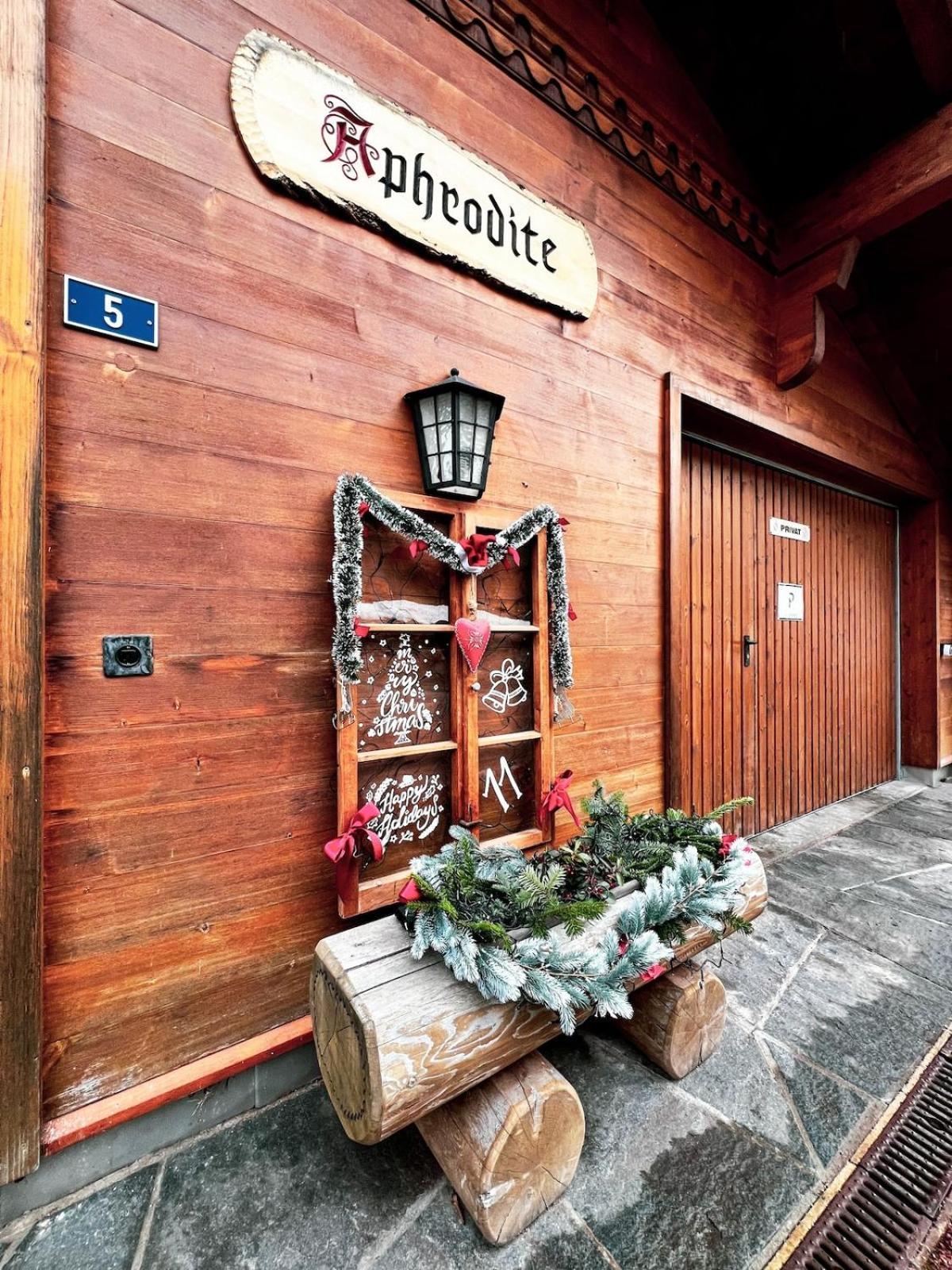 Aphrodite West Magnificent Eiger View Apartment *