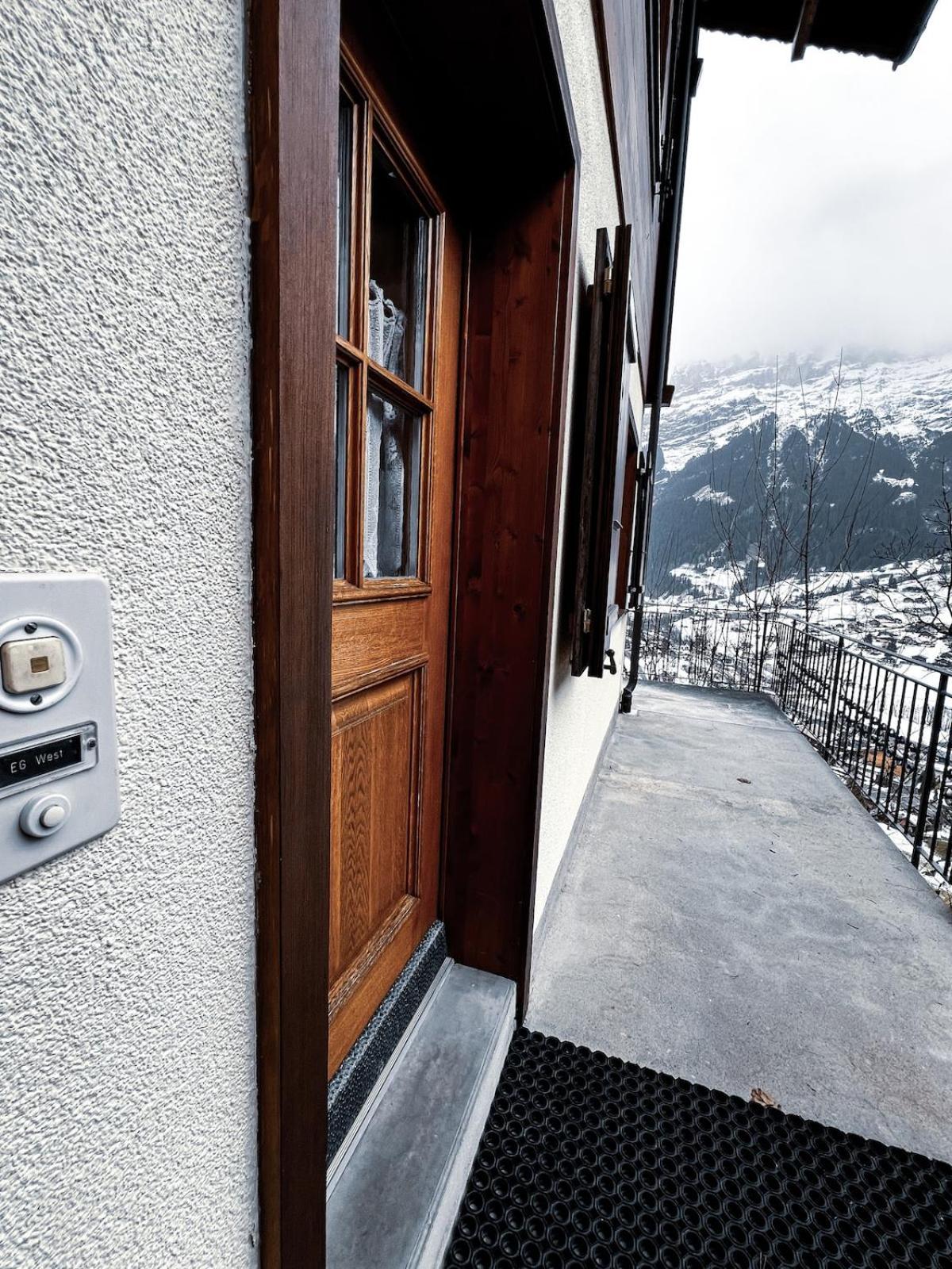 Aphrodite West Magnificent Eiger View Grindelwald
