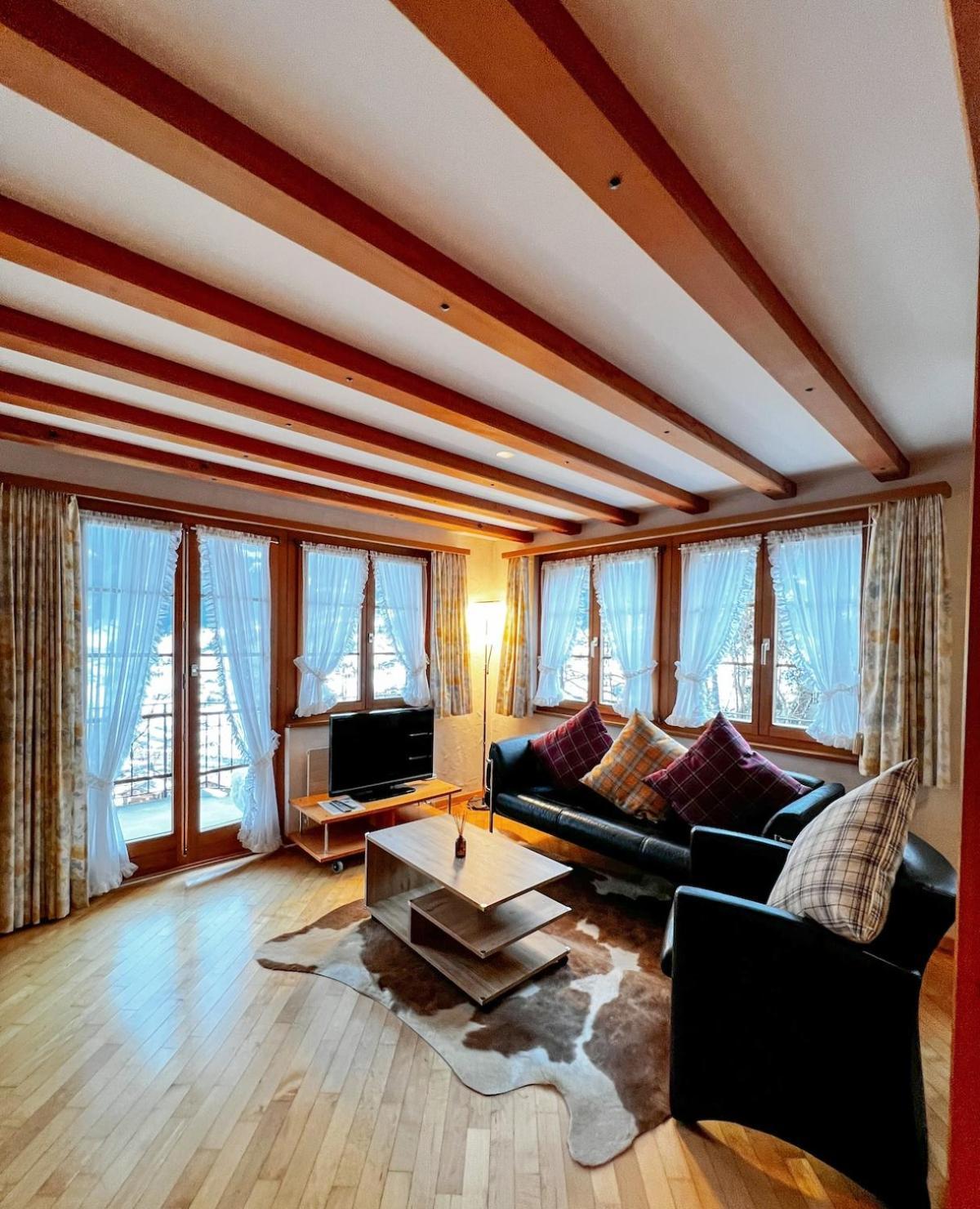 Aphrodite West Magnificent Eiger View Apartment Grindelwald