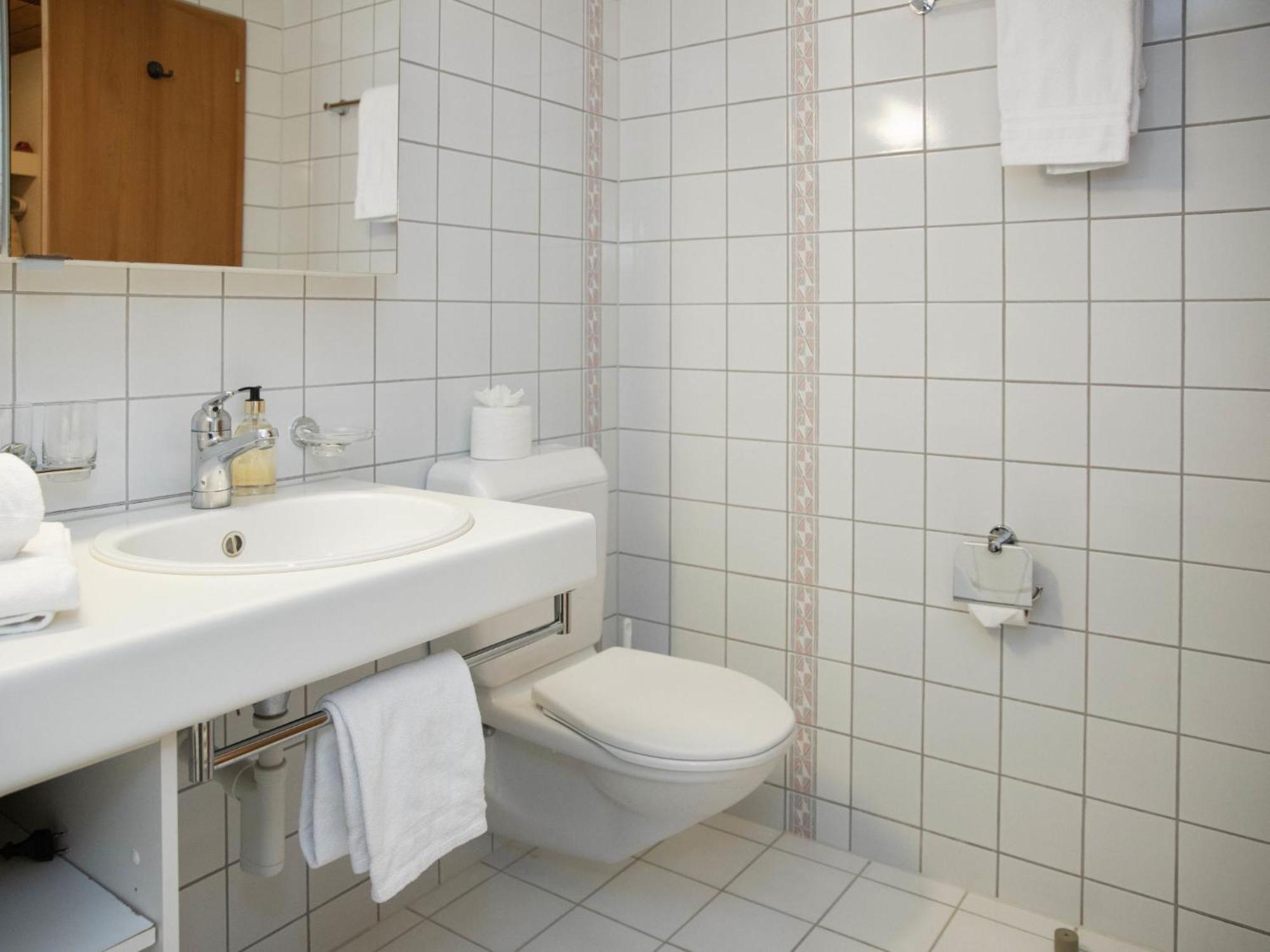 Apartment Apartment Chalet Abendrot Apartments-7 By Interhome