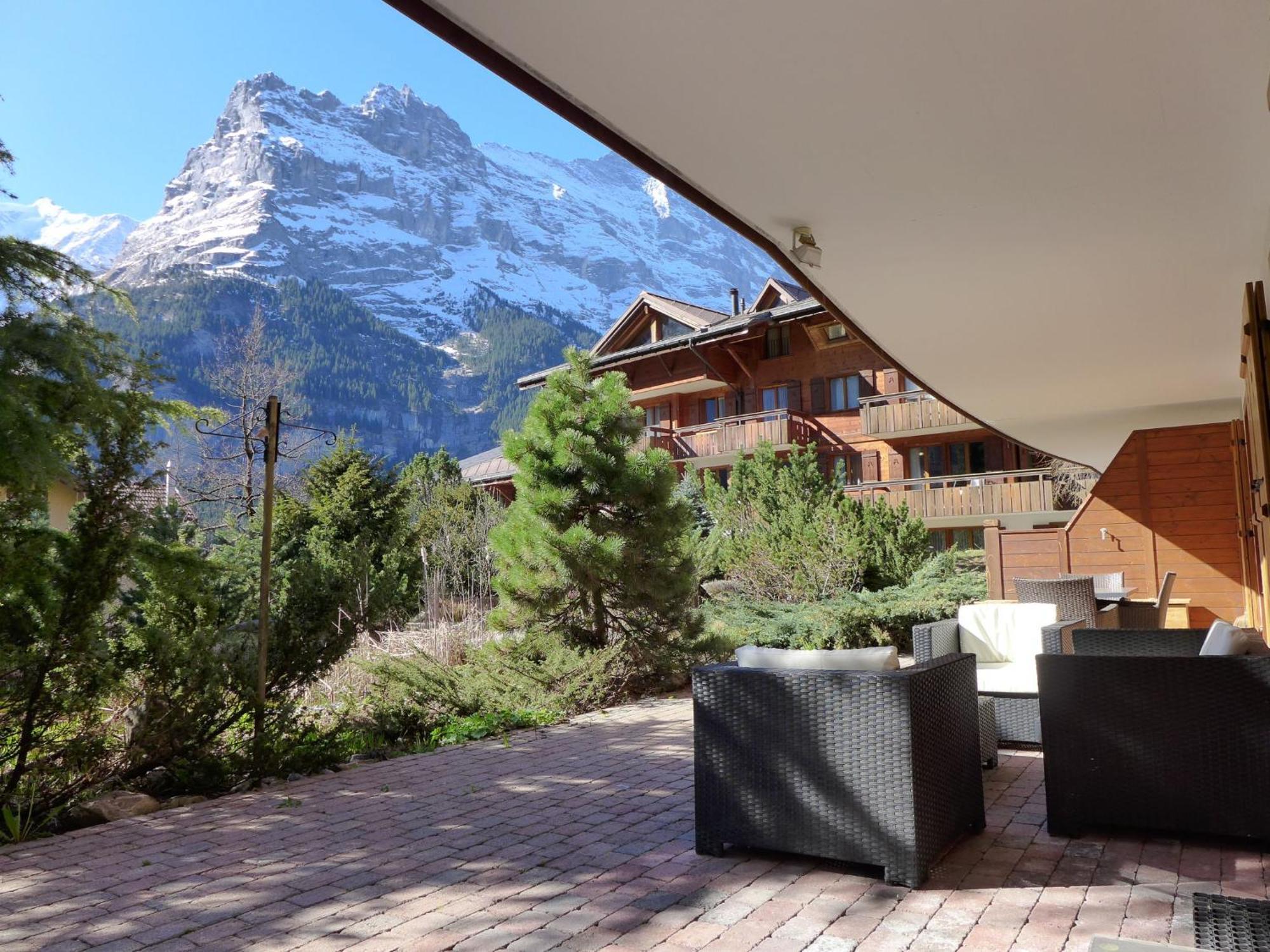 Smaragd-3 By Interhome Apartment Grindelwald
