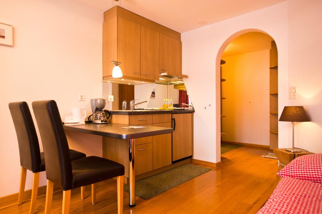 Mom - Alpine Boutique Apartments, Chalet Fagus, Terrace Studio Apartment *