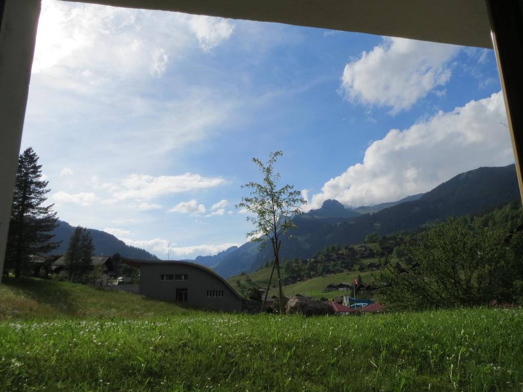 Apartment Mom - Alpine Boutique Apartments, Romantica, Near Grindelwald Terminal *
