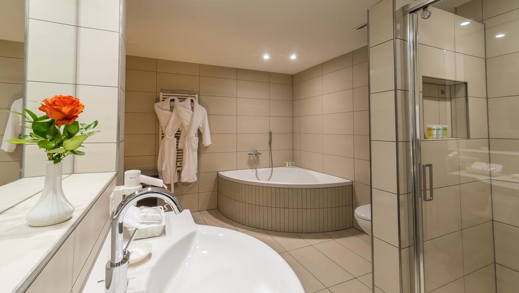 Resort Swiss Alp & 5*