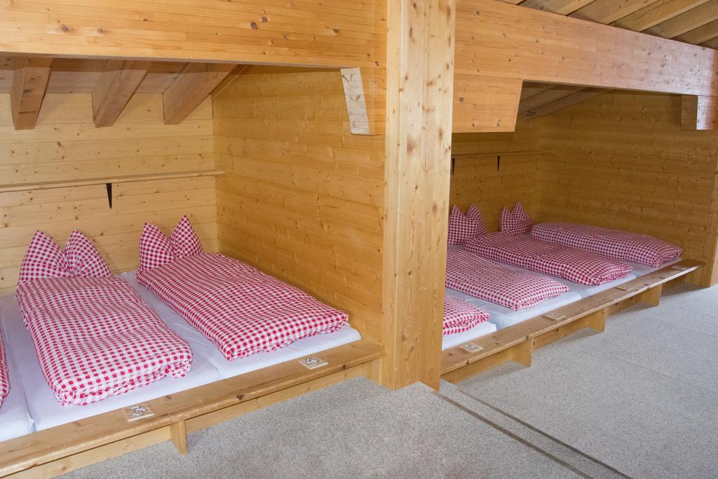 Hostel Berggasthaus First