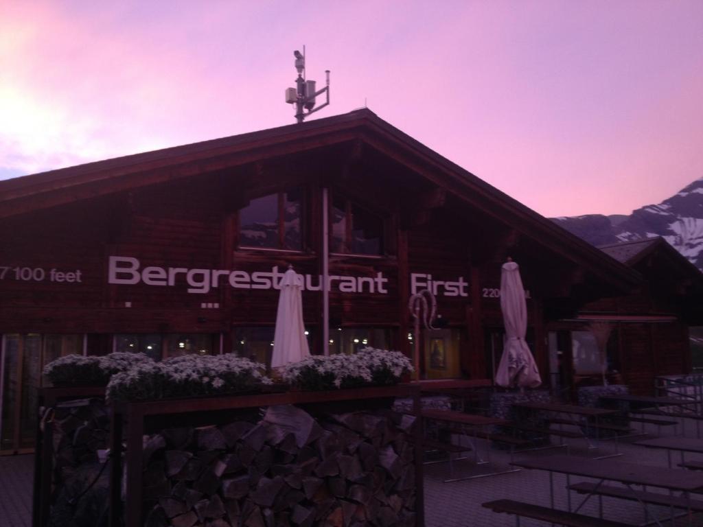 Berggasthaus First Hostel