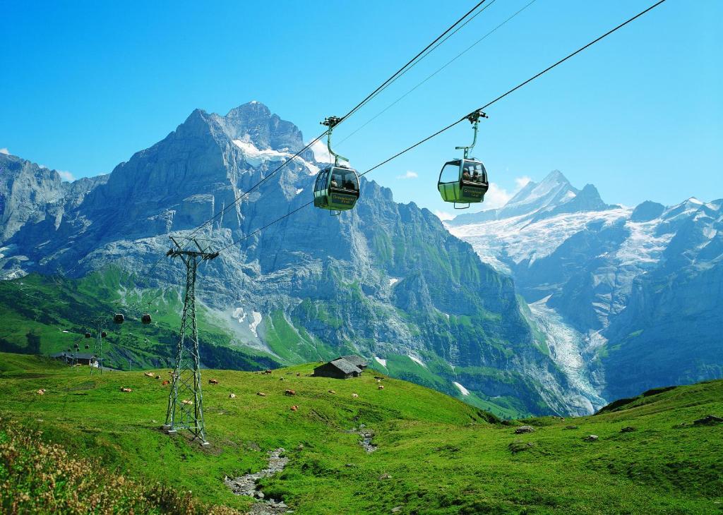 Berggasthaus First Hostel Grindelwald