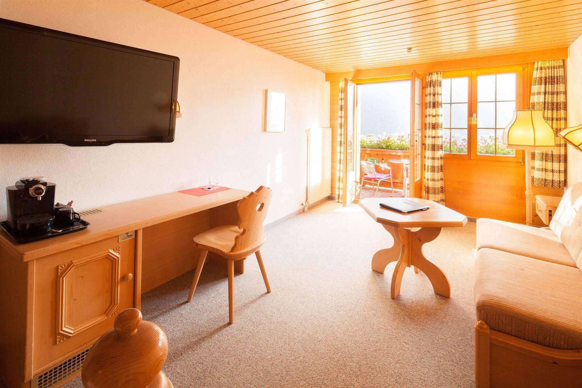 Hotel Alpenhof 3*
