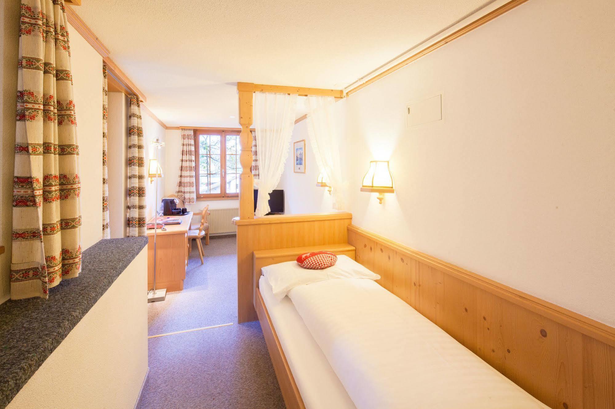 Hotel Alpenhof
