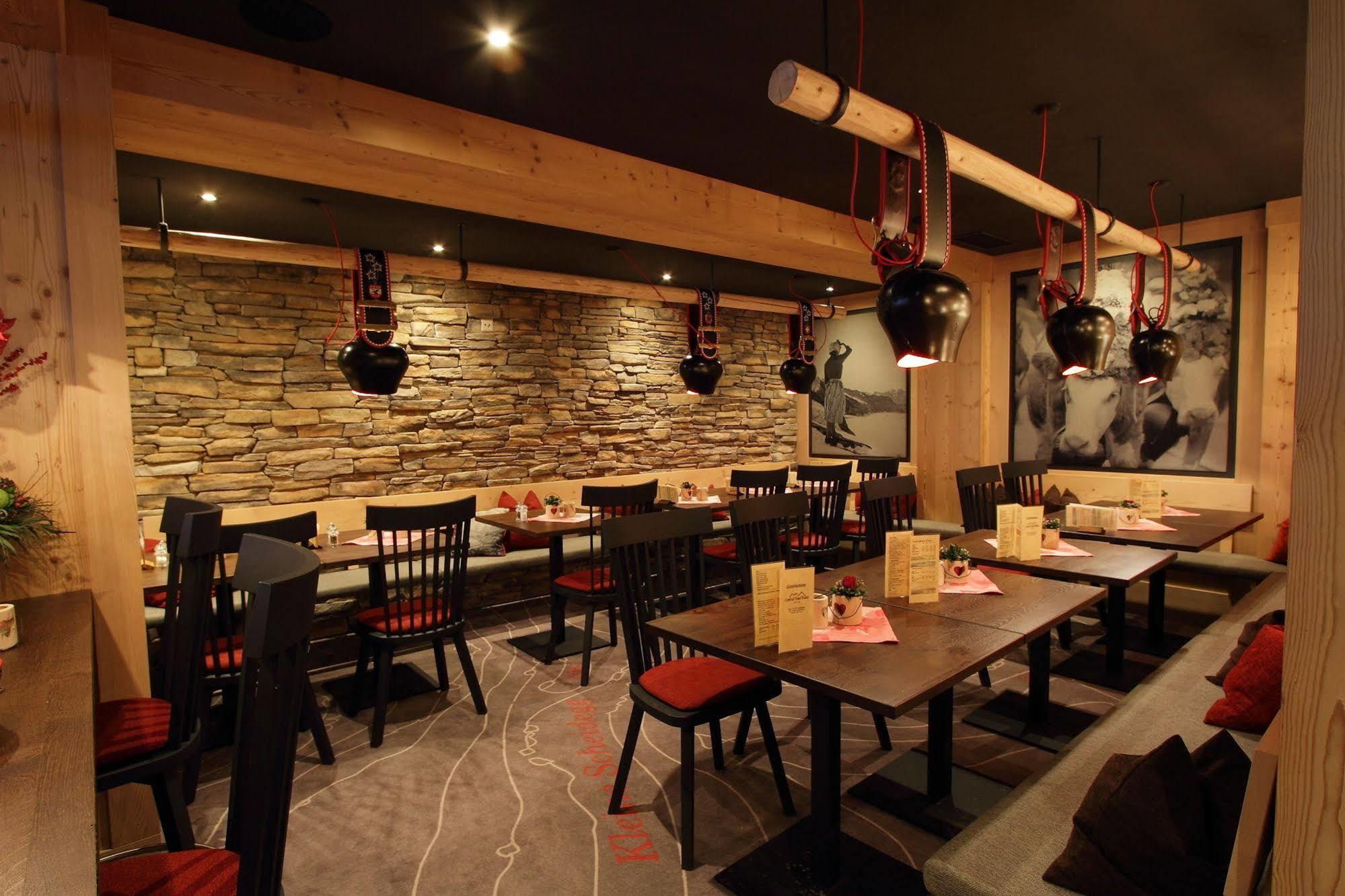 Wolter - 3* Grindelwald